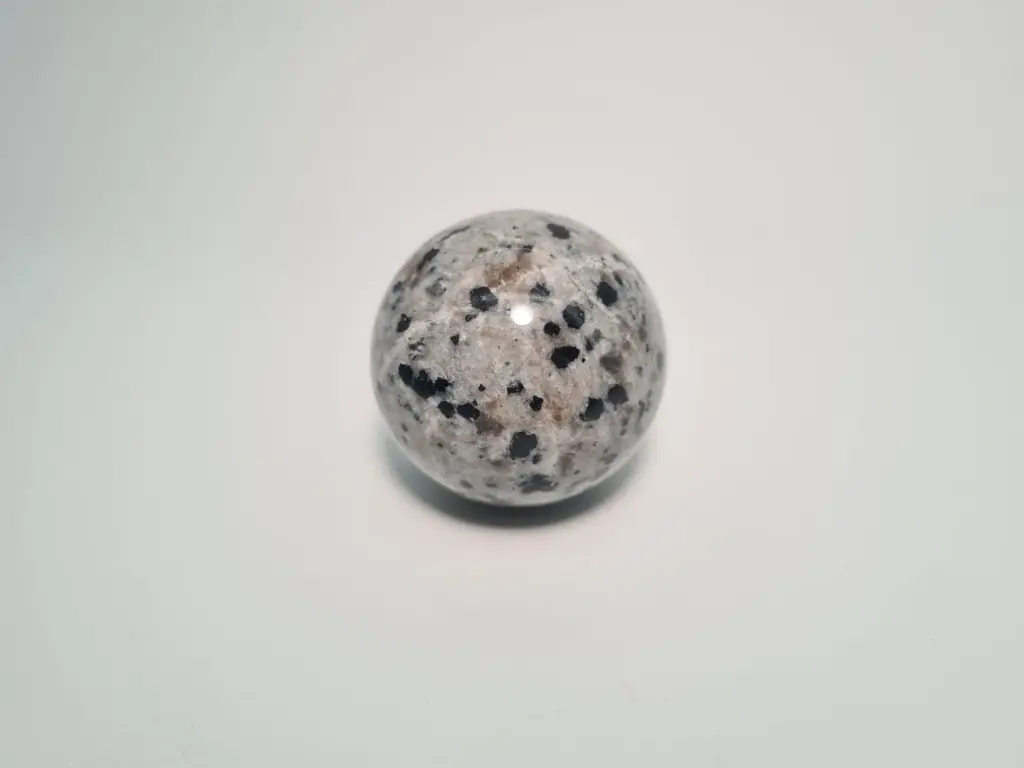 BOLA DE JASPE DÁLMATA 44 MM